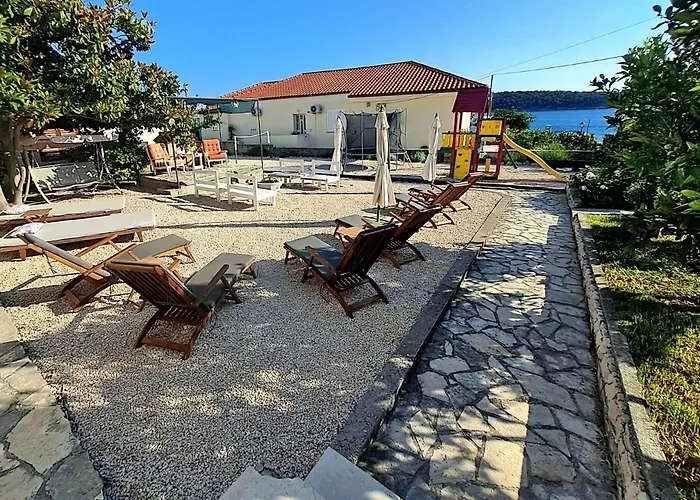 Apartment Frankic Rab Town