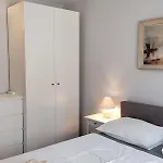 Frankic * 拉布