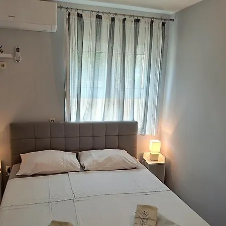 Frankic Apartment *
