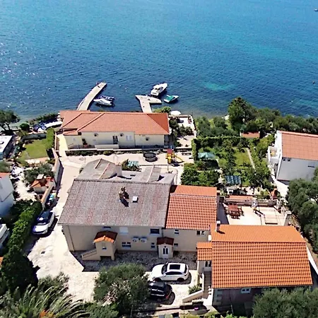 Apartmán Apartments Frankic *