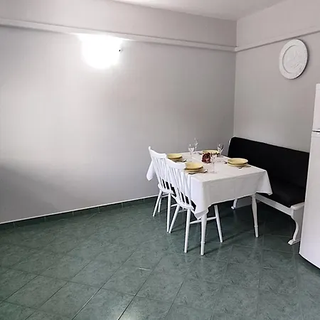 Frankic Apartment Rab Town
