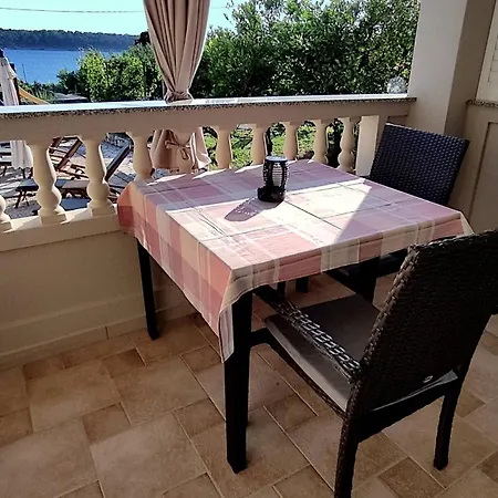 Apartment Frankic Rab Town