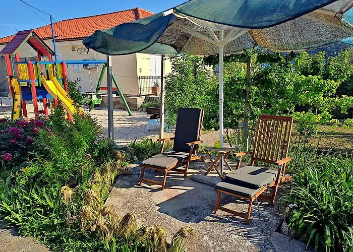 Apartments Frankic *