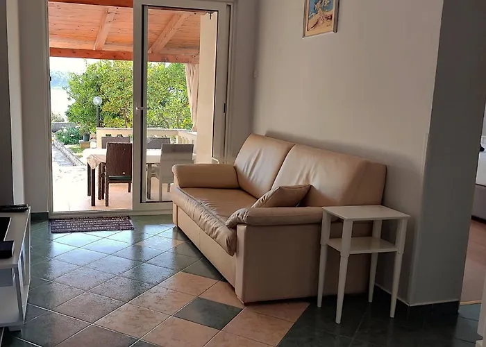 Apartments Frankic Rab Town