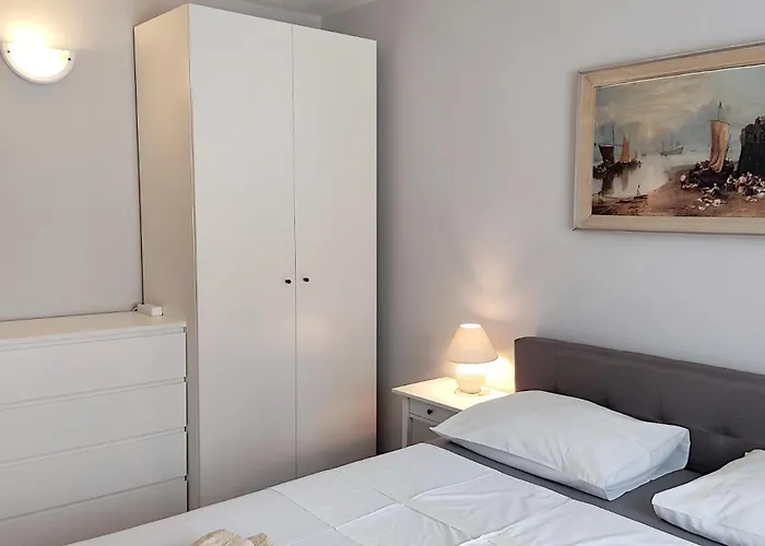 Apartments Frankic * Rab Town