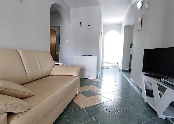 דירה Apartments Frankic