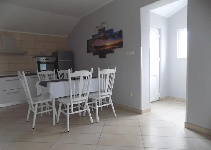 Apartments Frankic *